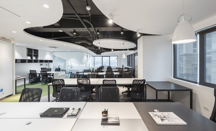 辦公室桌椅擺放有哪些風(fēng)水講究？