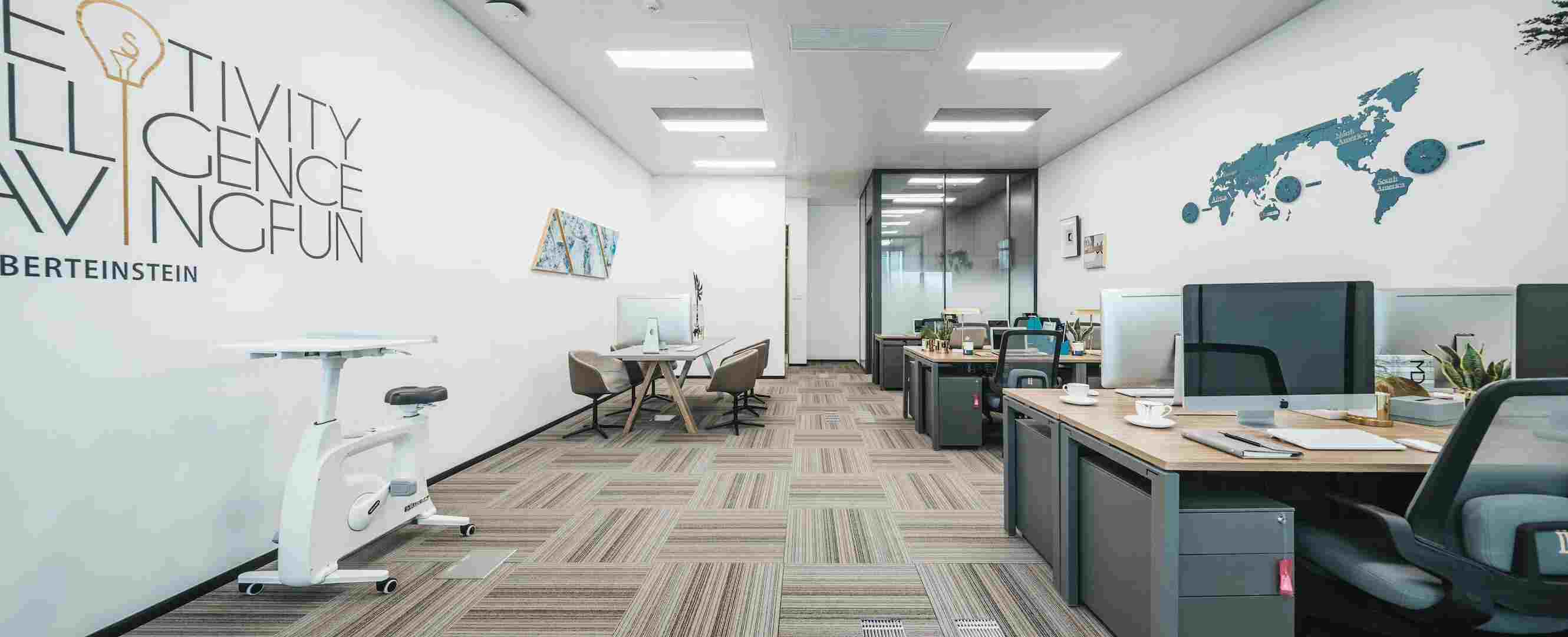 辦公室座位后掛地圖風(fēng)水好嗎？注意這些風(fēng)水禁忌！