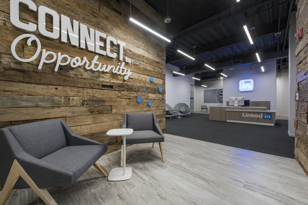 奧馬哈特色文化底蘊(yùn)展現(xiàn)、LinkedIn辦公室裝修設(shè)計(jì)