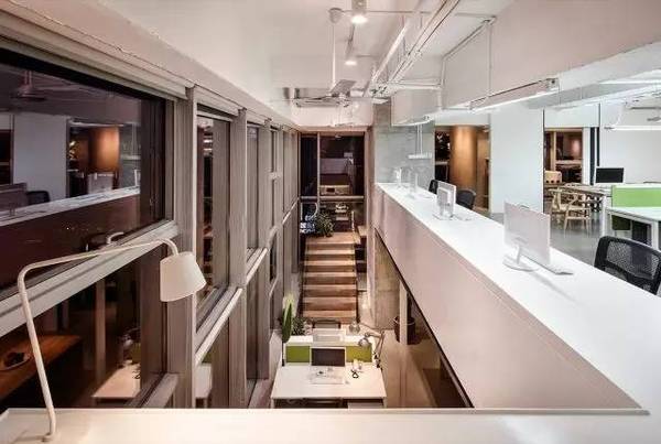 辦公室裝修 | 個性、寧靜，現(xiàn)代簡約之美