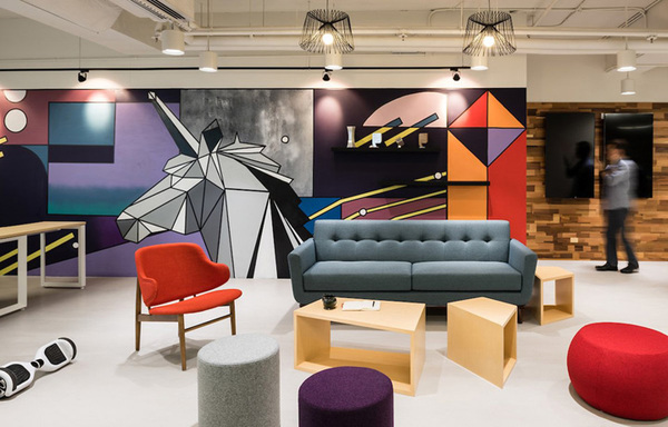 春天來了，這樣的辦公室裝修很適合這個(gè)季節(jié)