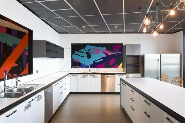 辦公空間:墨爾本在線教育公司現(xiàn)代風(fēng)格辦公室