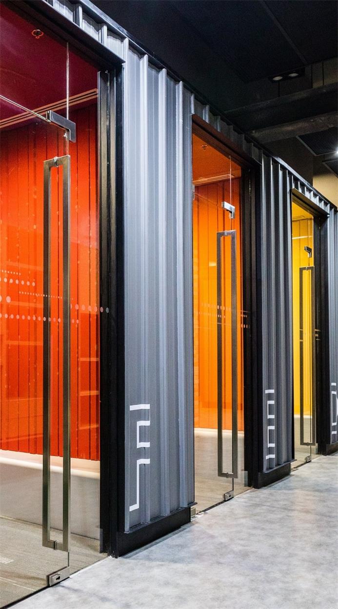 辦公空間，辦公室設(shè)計(jì)，科技公司辦公室設(shè)計(jì)，現(xiàn)代風(fēng)格辦公室，創(chuàng)意社區(qū)