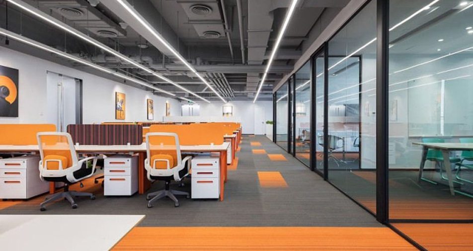 大型的辦公室一般用什么裝飾？