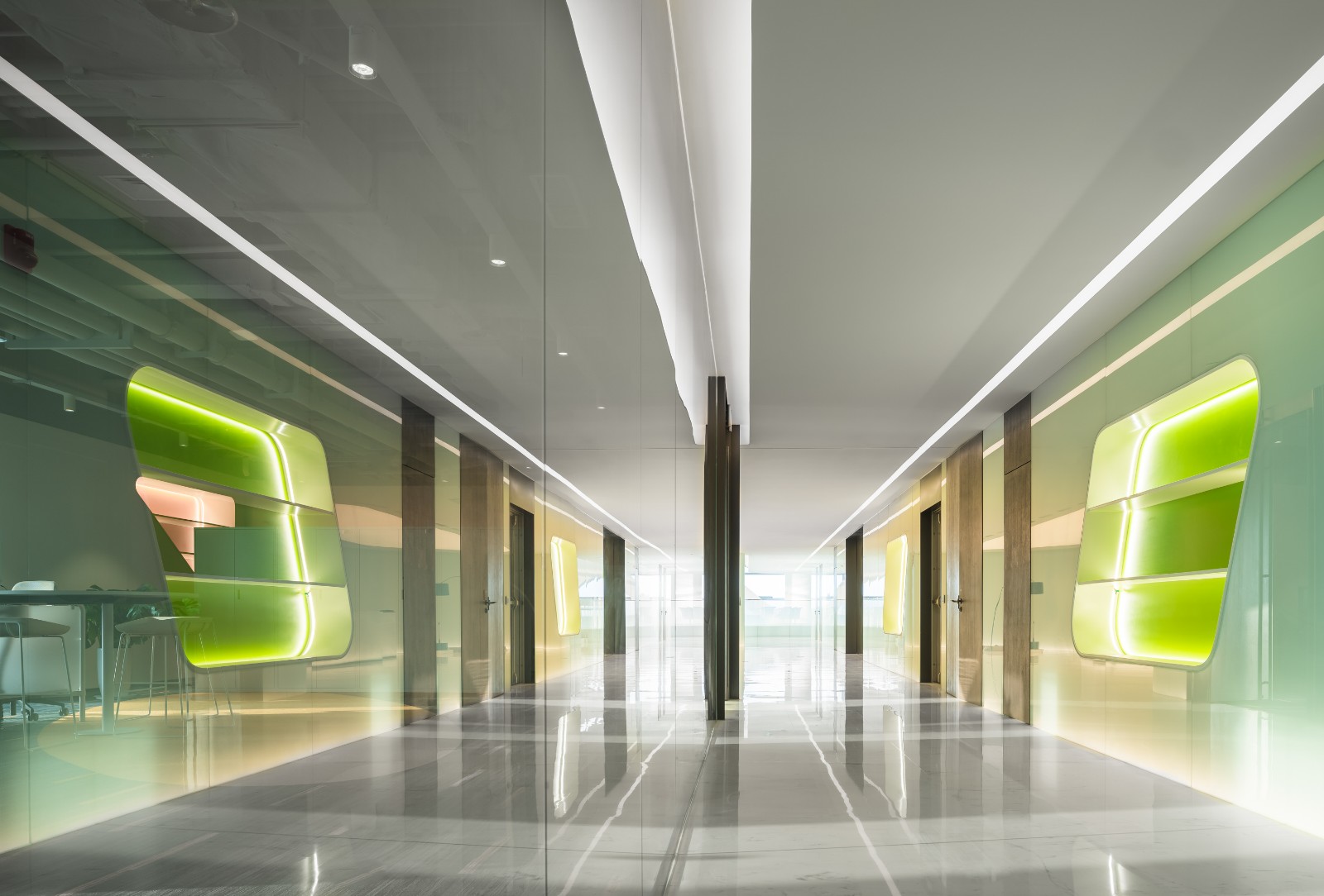 326平辦公室如何設(shè)計裝修？