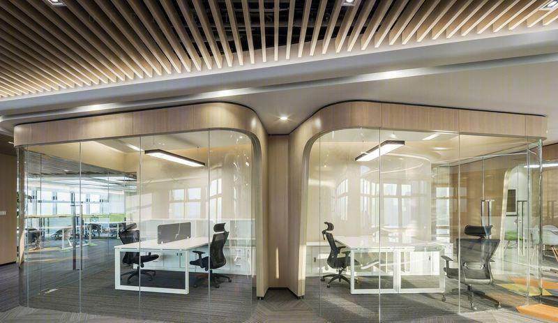 上海辦公室裝修公司：裝修能分期付款嗎?-領(lǐng)企設(shè)計(jì)